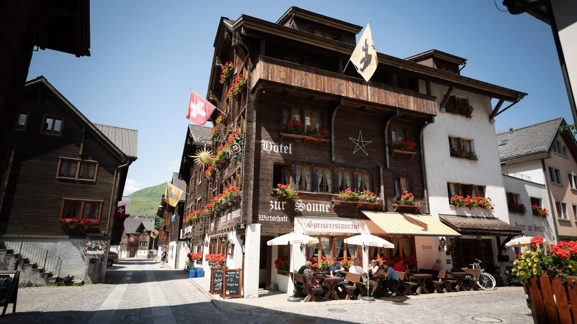 15 Romantische Hotels in den Schweizer Alpen für Paare