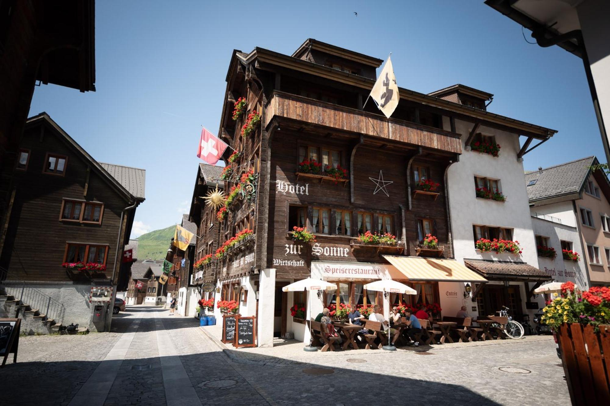 15 Romantische Hotels in den Schweizer Alpen für Paare