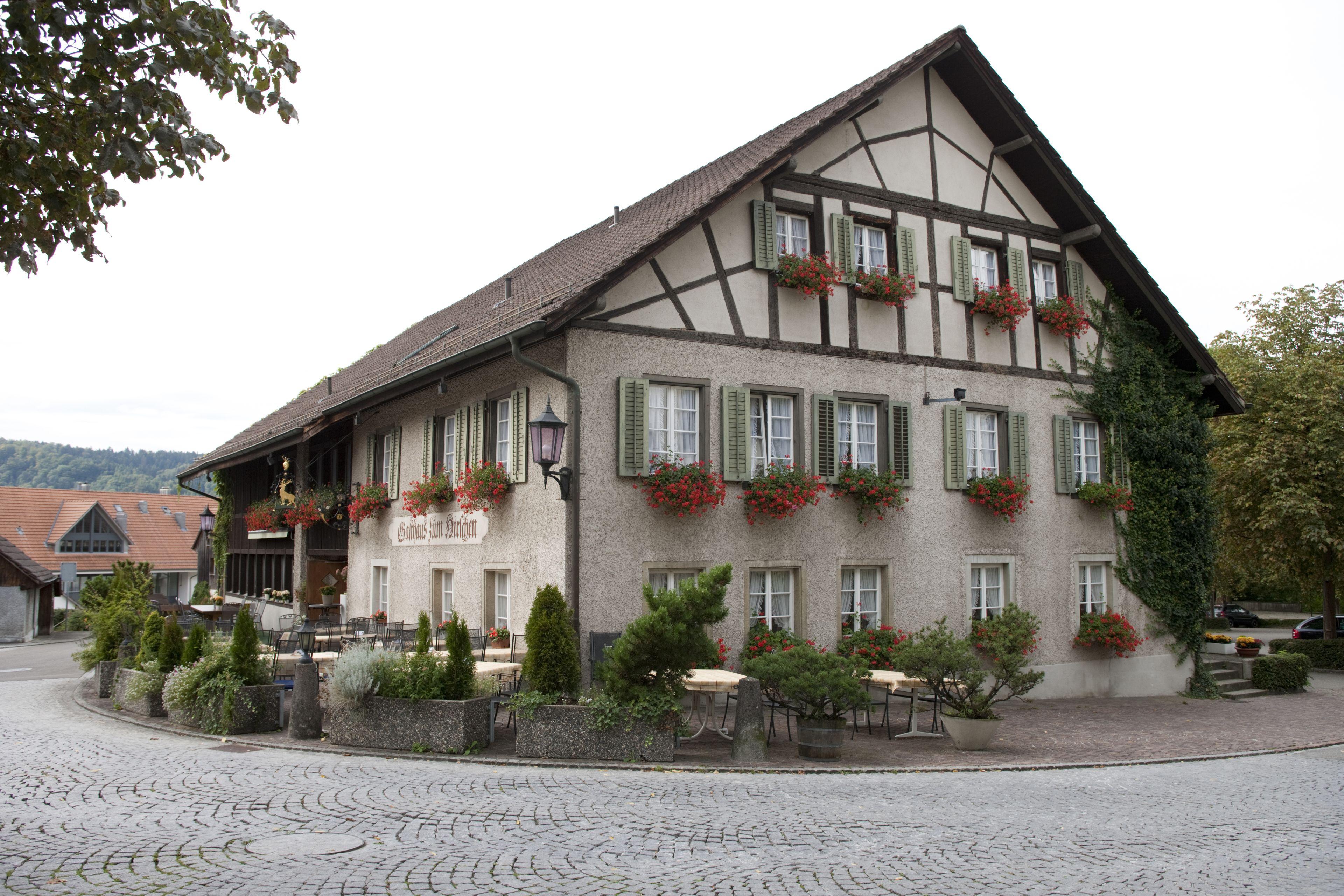 Familienhotels in Aargau & Basel: 8 Empfehlungen im Überblick